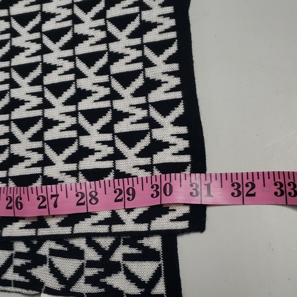 Michael Kors Womens Monogram Knit Lightweight Soft Winter Scarf Designer - Picture 10 of 10